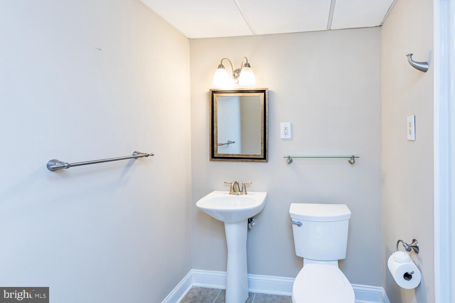 ENCLAVE AT ELLICOTT STATION - Residential