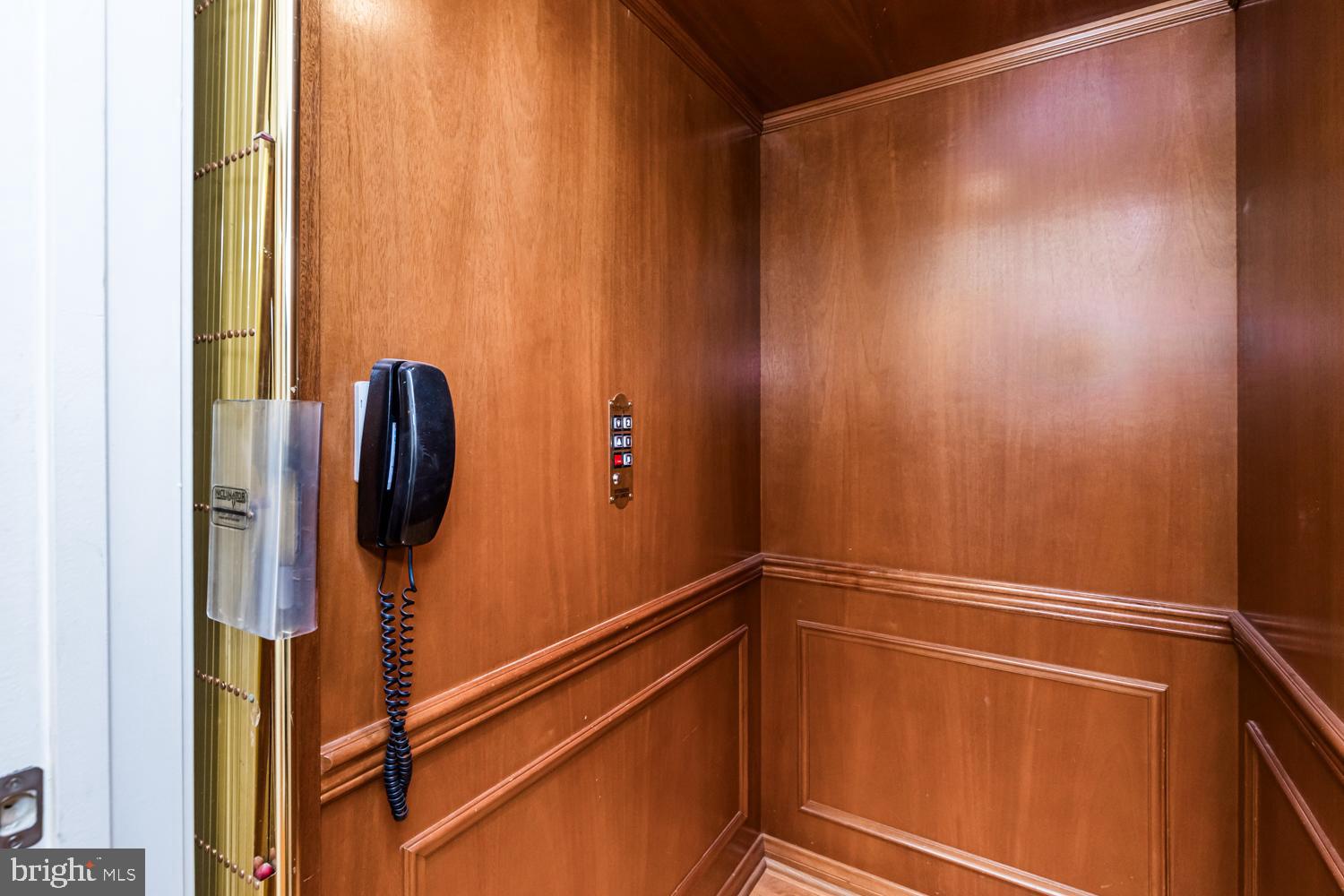 ENCLAVE AT ELLICOTT STATION - Residential