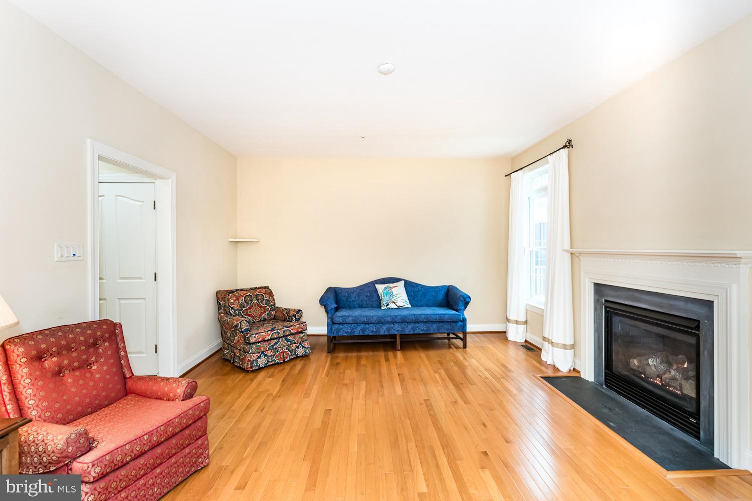 ENCLAVE AT ELLICOTT STATION - Residential