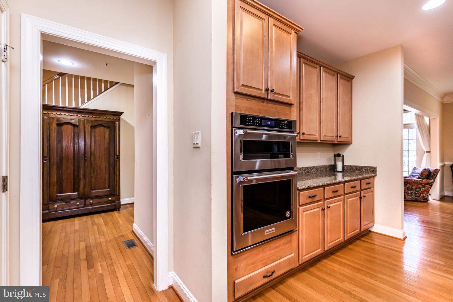 ENCLAVE AT ELLICOTT STATION - Residential