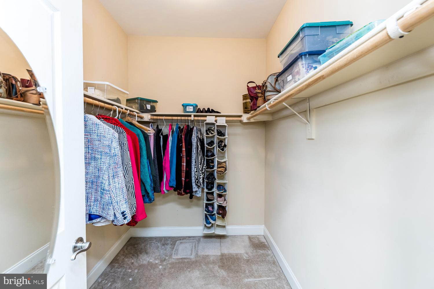 ENCLAVE AT ELLICOTT STATION - Residential