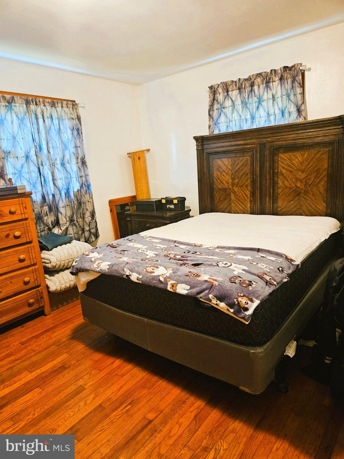 1108 ALMOND ROAD