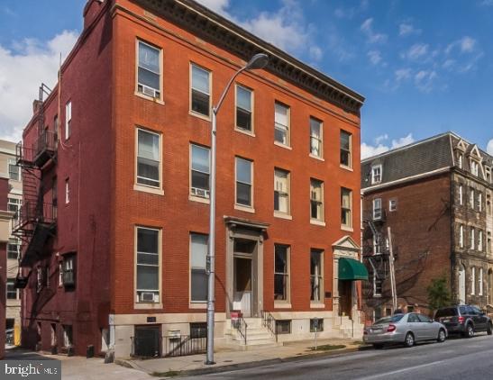 MOUNT VERNON PLACE HISTORIC DISTRICT - Residential Lease