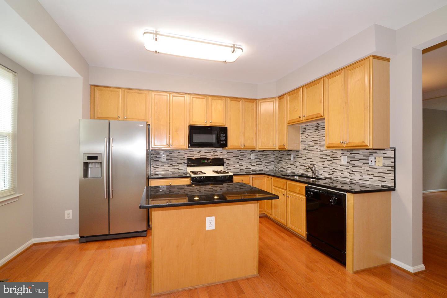 2516 ISHAM RANDOLPH DRIVE