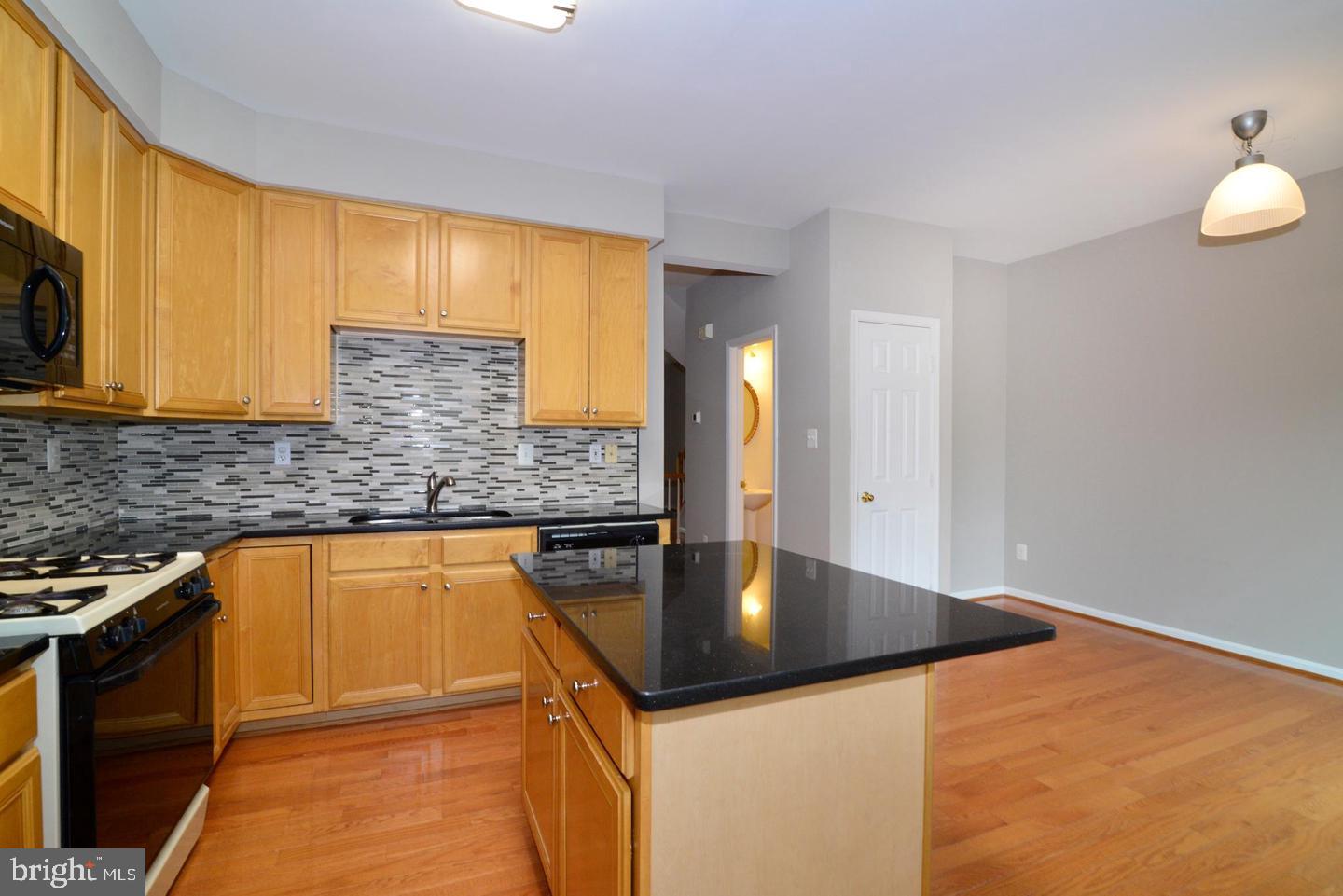 2516 ISHAM RANDOLPH DRIVE