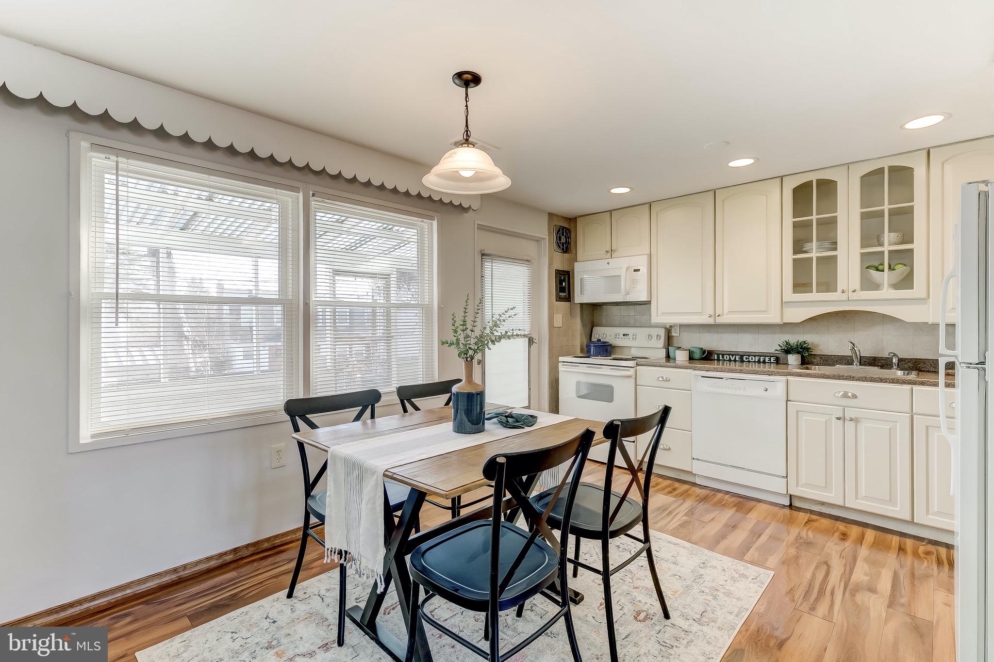 PARKVILLE - Residential