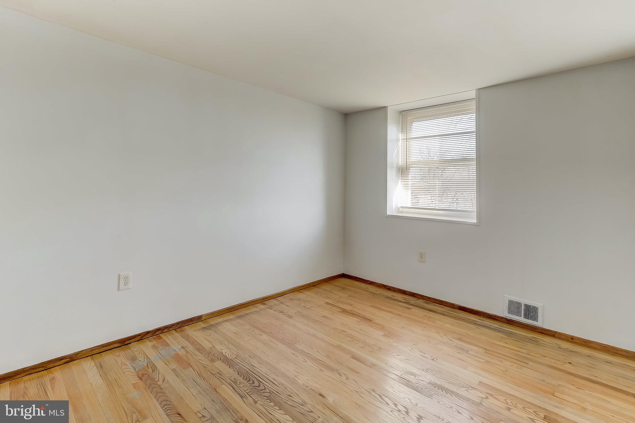 PARKVILLE - Residential