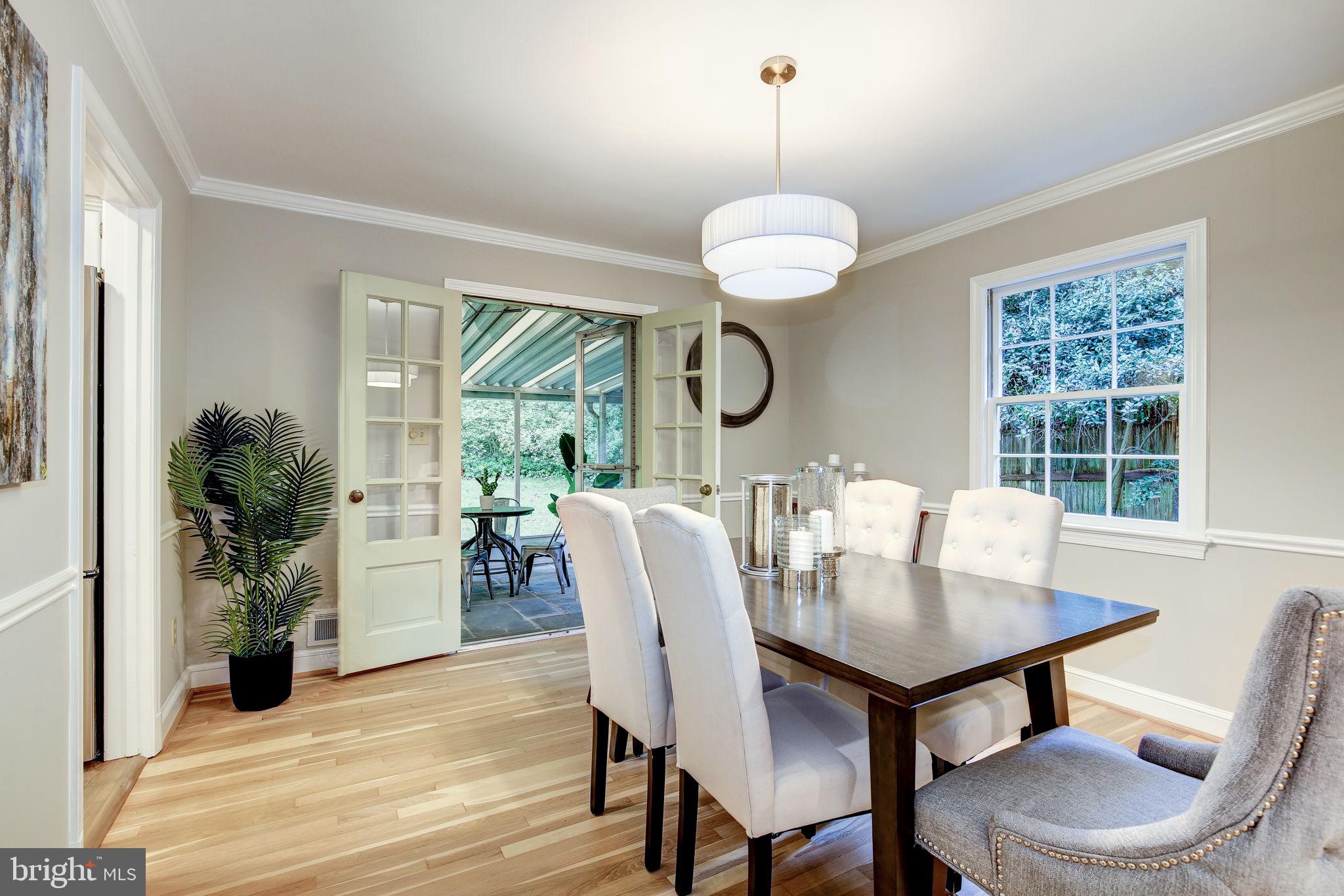 BANNOCKBURN ESTATES - Residential