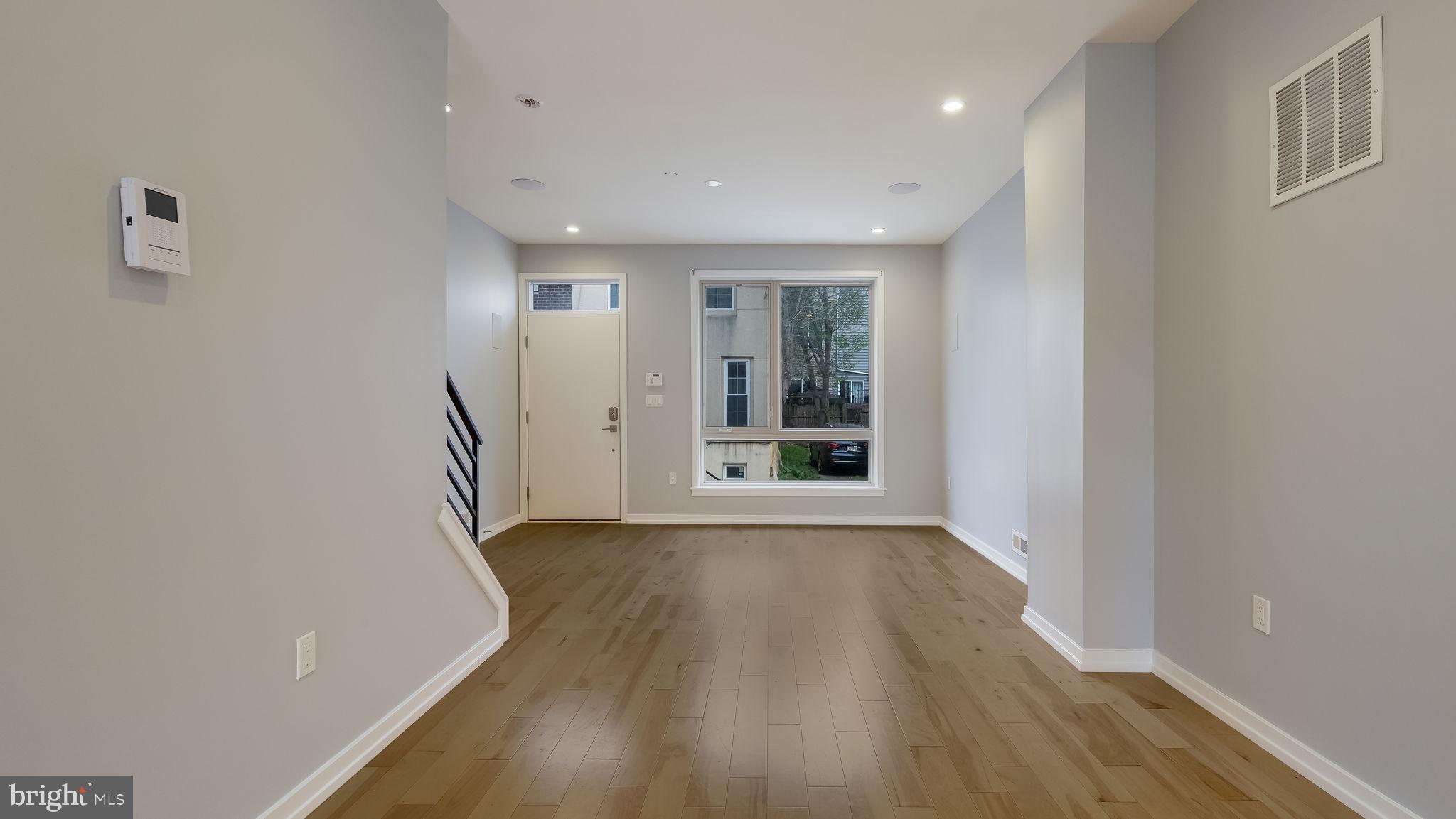 POINT BREEZE - Residential Lease