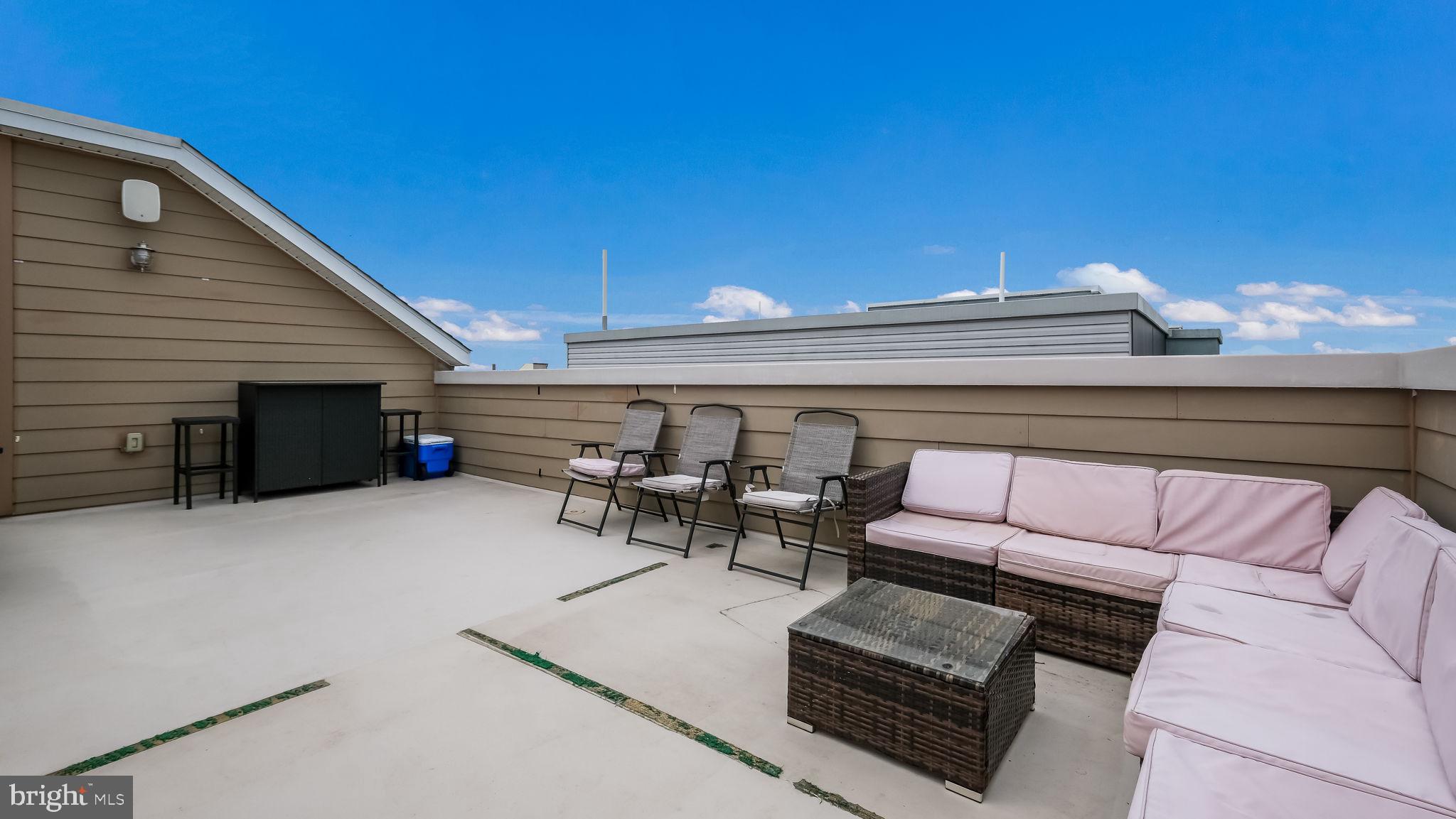 POINT BREEZE - Residential Lease