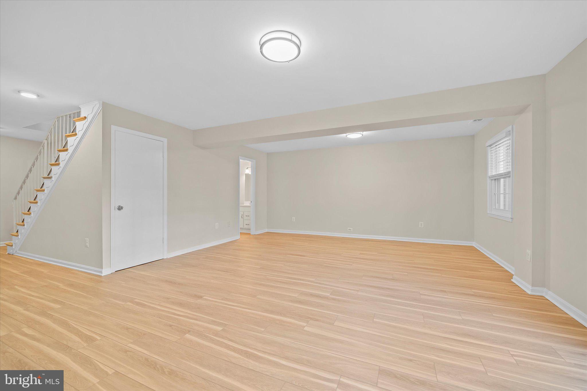 CAMBRIDGE STATION - Residential Lease