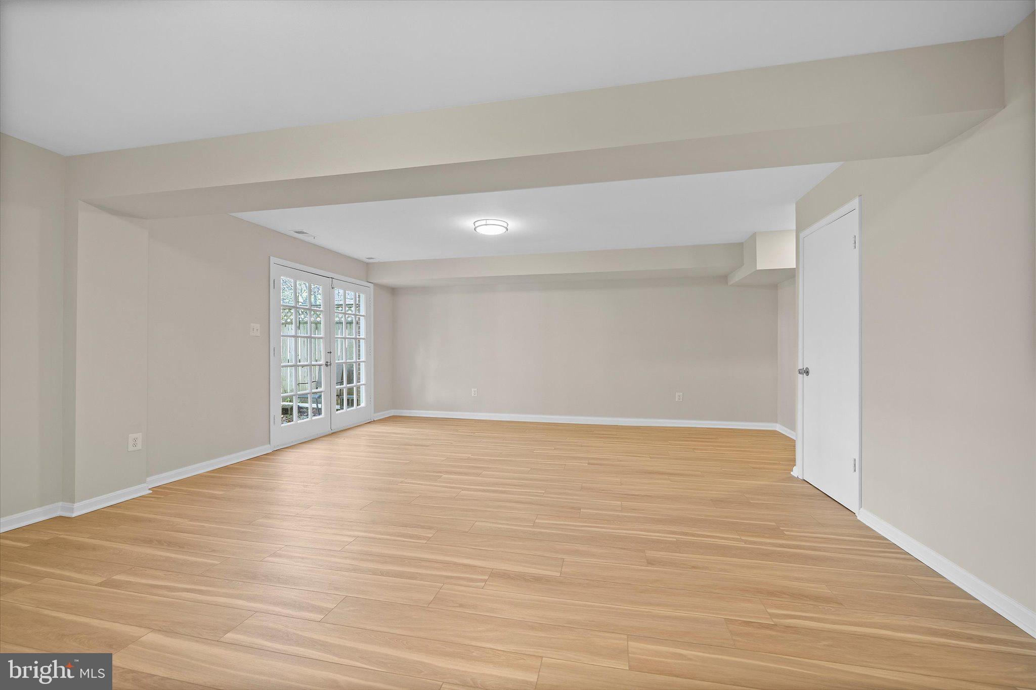 CAMBRIDGE STATION - Residential Lease