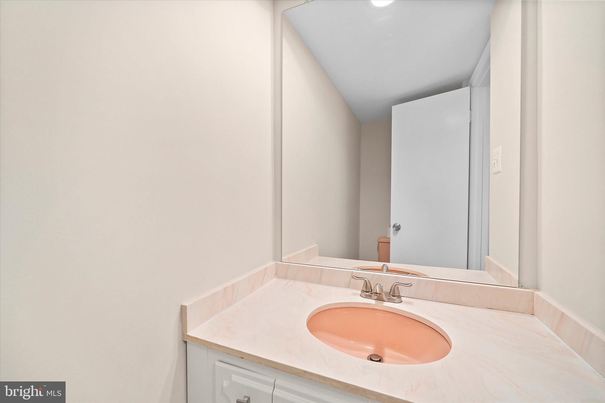 CAMBRIDGE STATION - Residential Lease