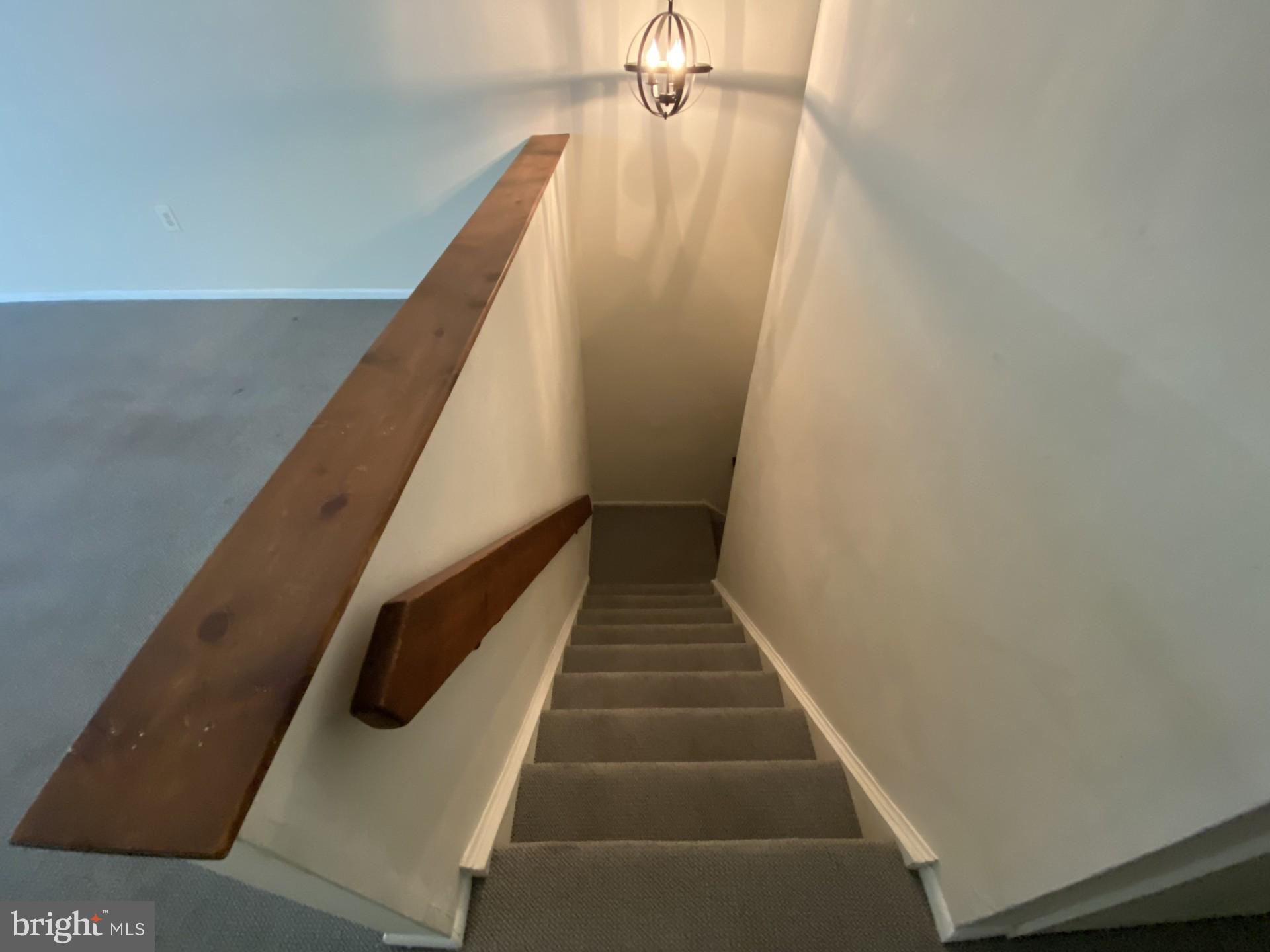 PAINTERS CROSSING - Residential Lease