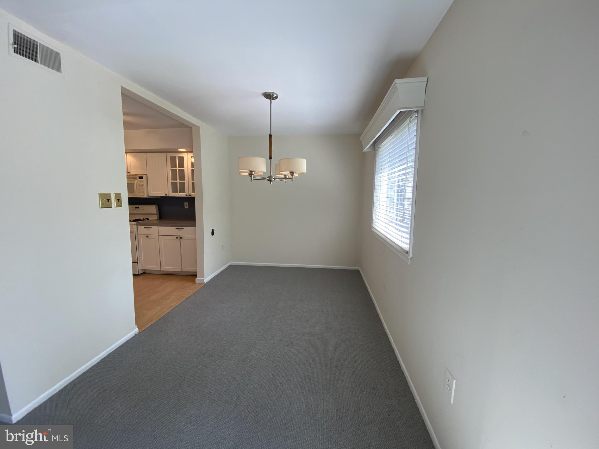 PAINTERS CROSSING - Residential Lease