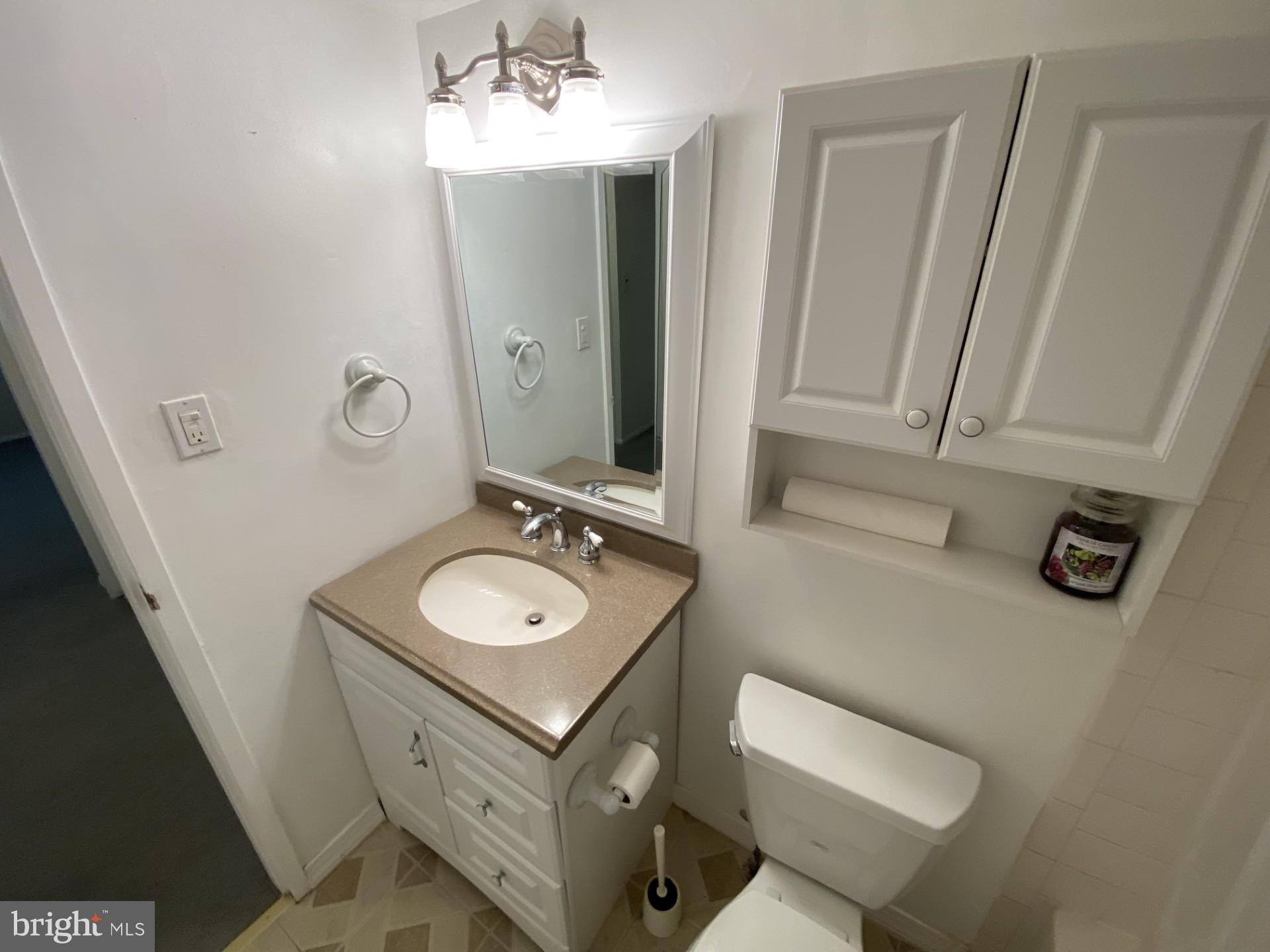 PAINTERS CROSSING - Residential Lease