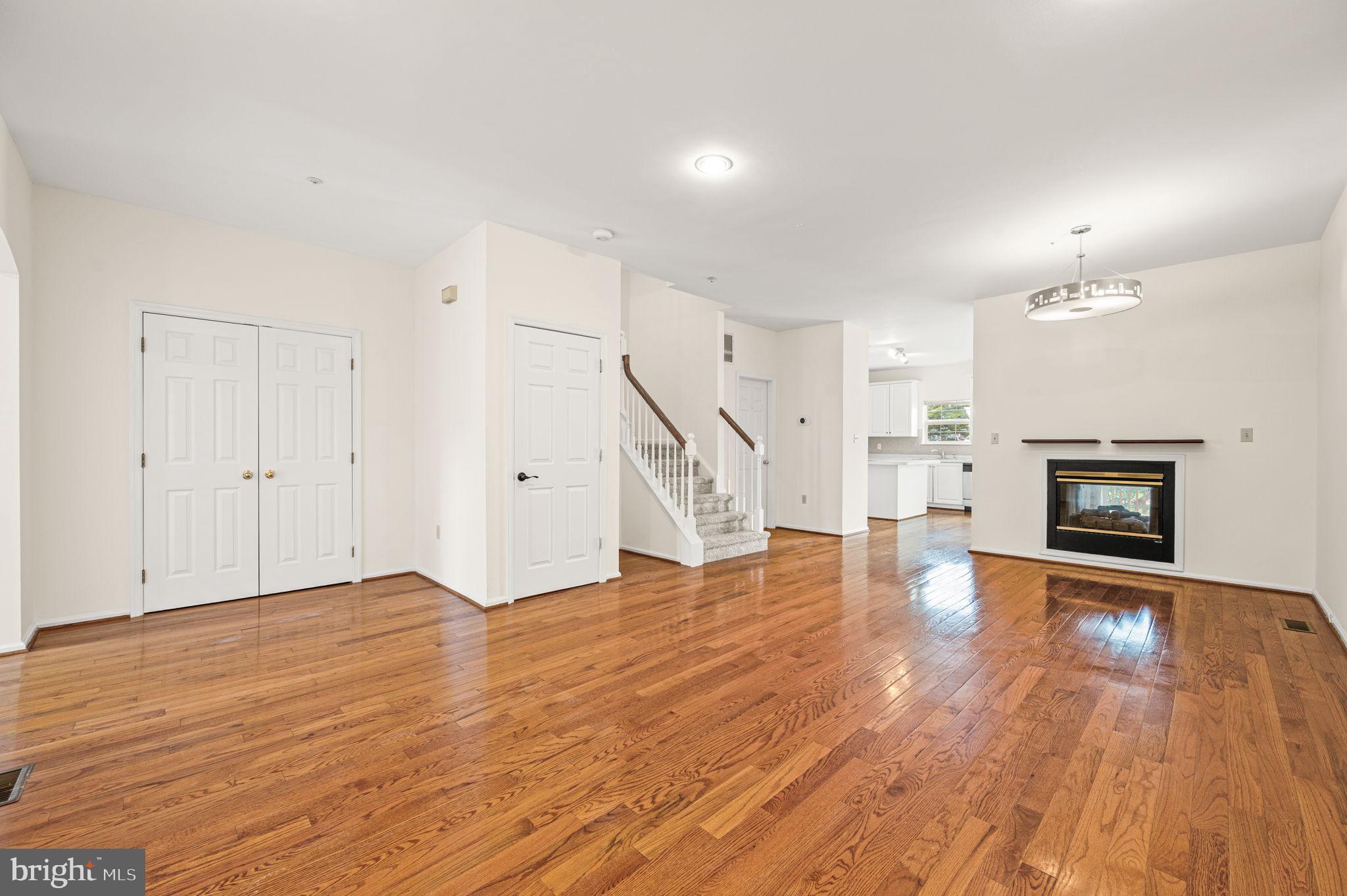 713 WHITETAIL CIRCLE