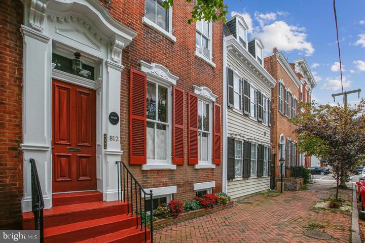 812 PRINCE STREET APT 2