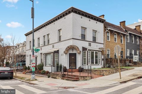 2028 4TH STREET NE WASHINGTON DC 20002