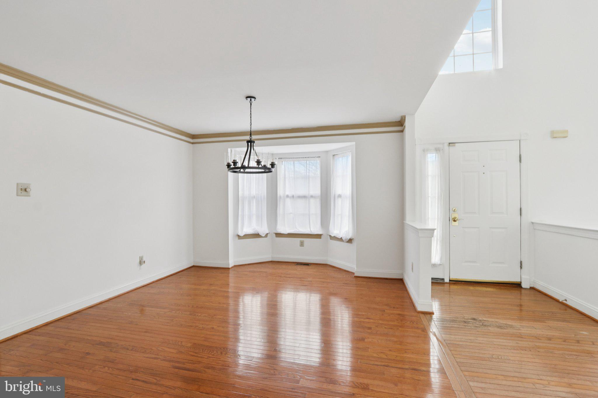 BELCOURT MANOR - Residential