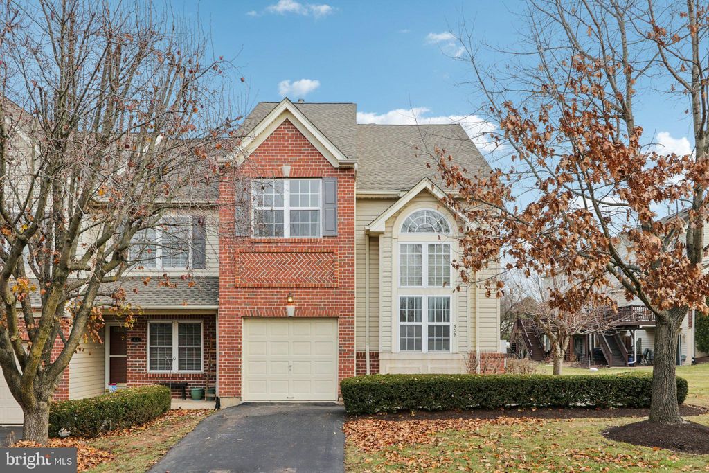 Photo of 309 Manor Road, HARLEYSVILLE, PA 19438 (MLS # PAMC2163568)