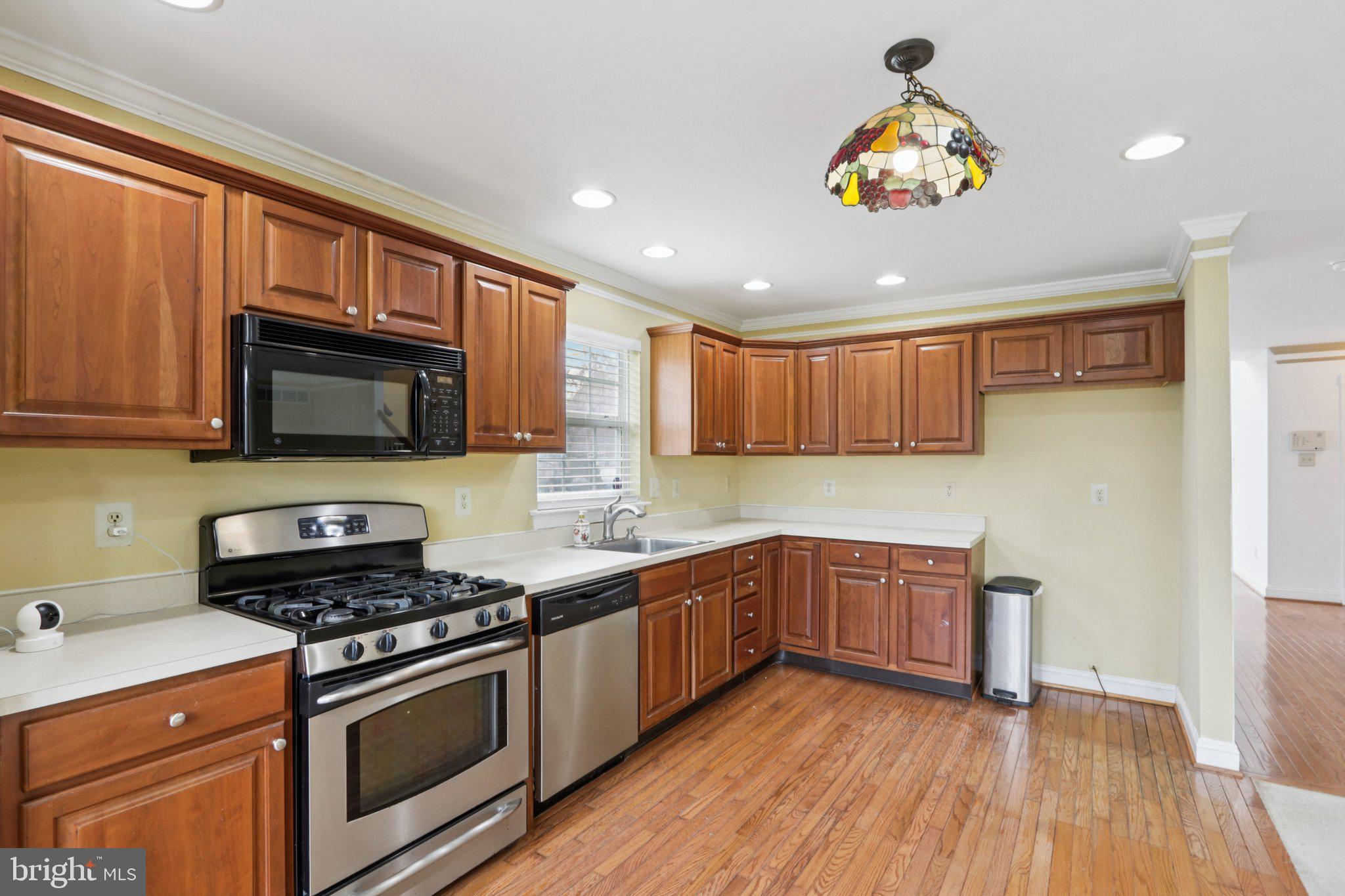 BELCOURT MANOR - Residential