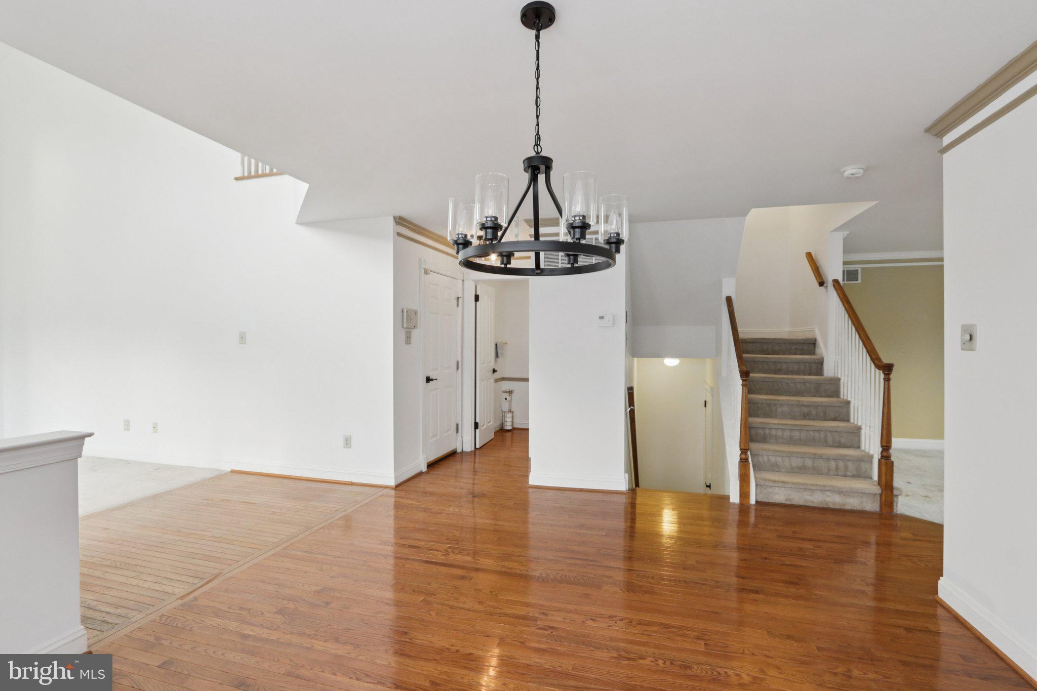 BELCOURT MANOR - Residential