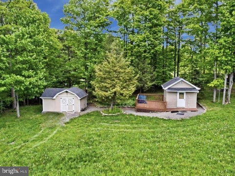 Homes For Sale - 439 Butternut Road<br/> NEWFOUNDLAND, PA 18445
