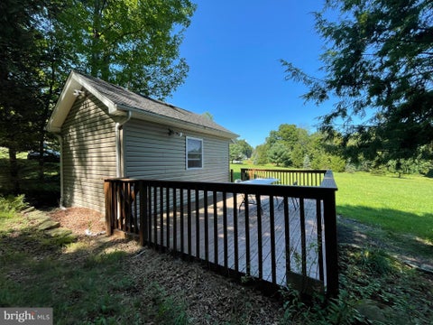 Homes For Sale - 439 Butternut Road<br/> NEWFOUNDLAND, PA 18445