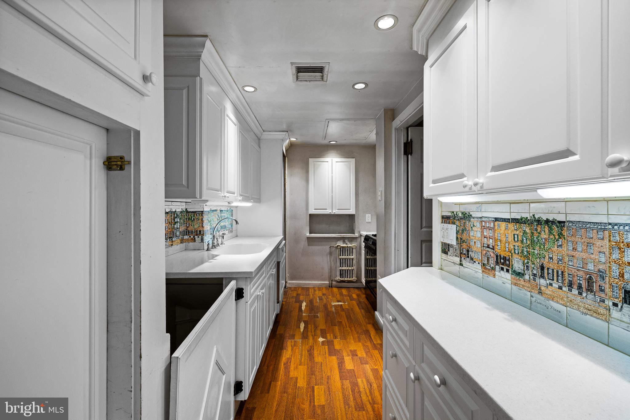 RITTENHOUSE SQUARE - Residential