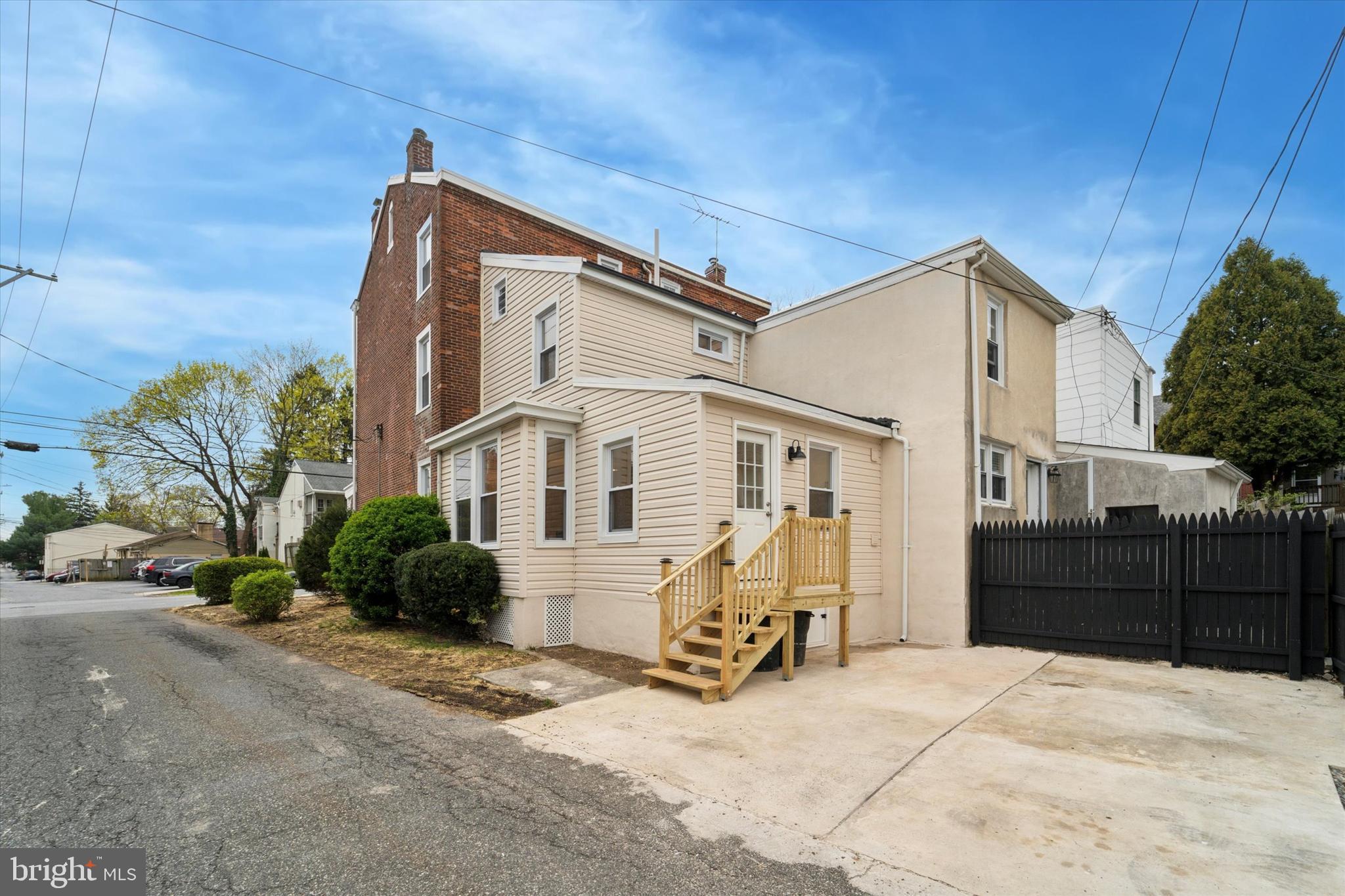 WEST CHESTER BORO - Residential