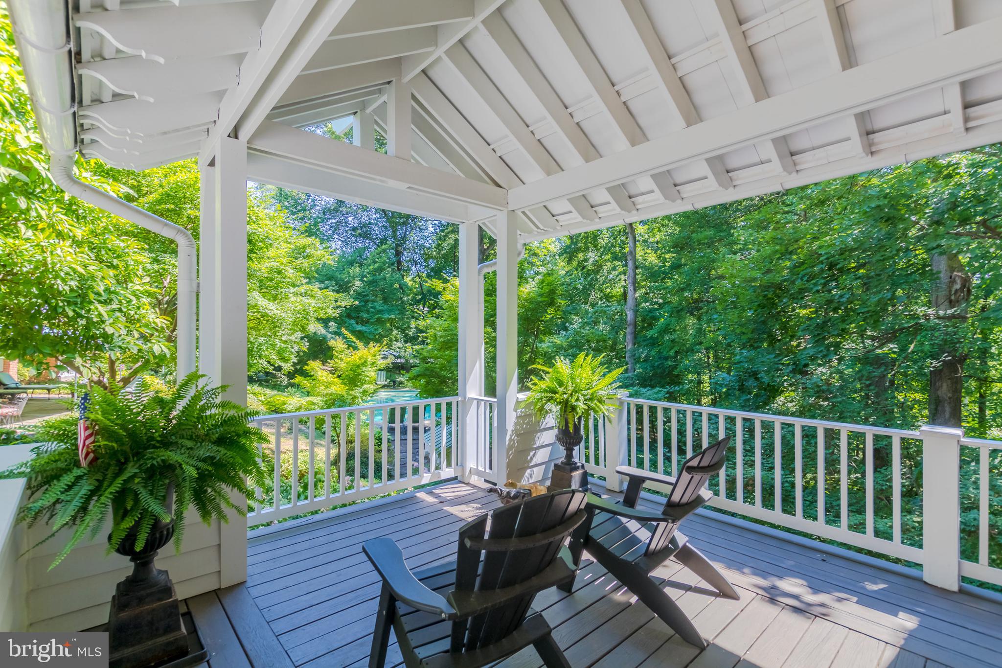 ROLAND PARK - Residential