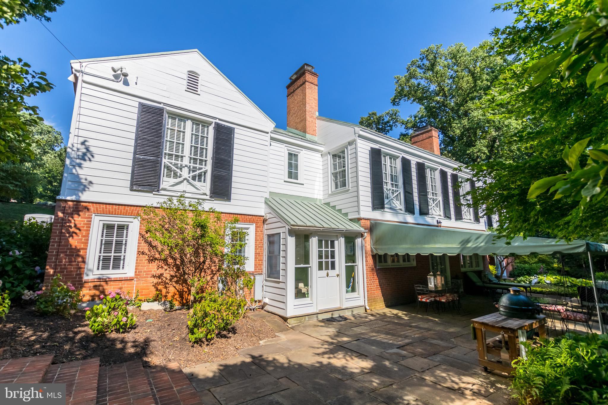 ROLAND PARK - Residential