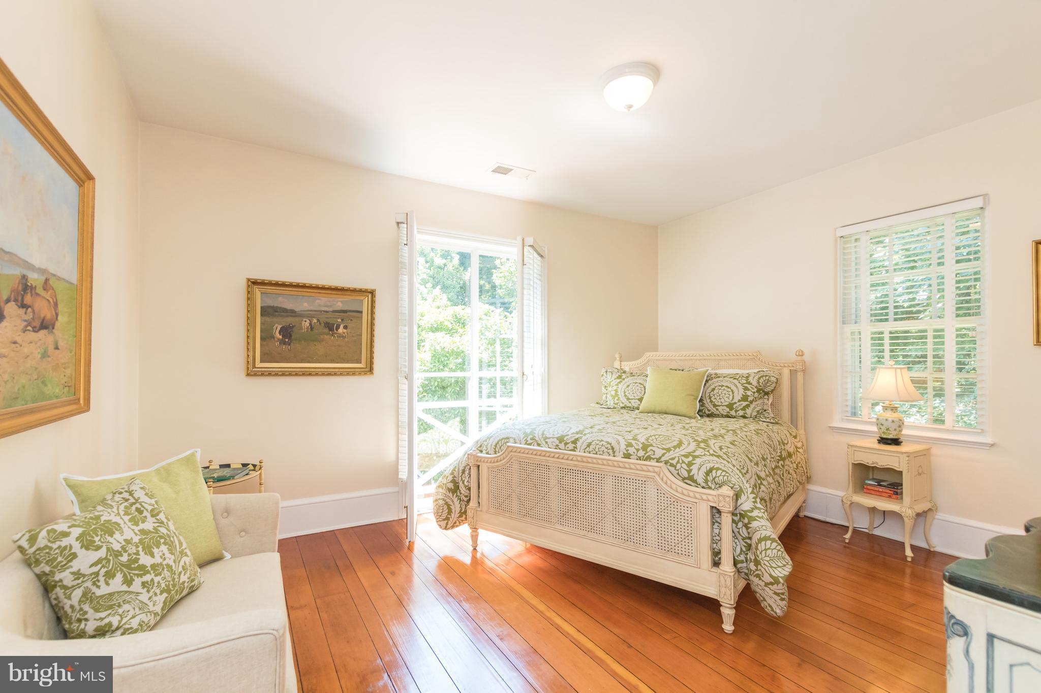 ROLAND PARK - Residential