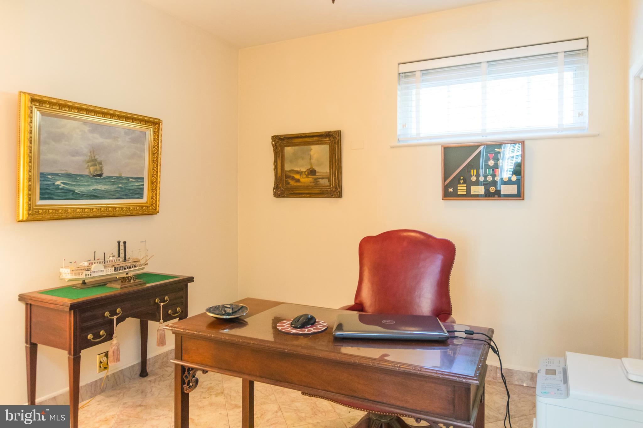 ROLAND PARK - Residential