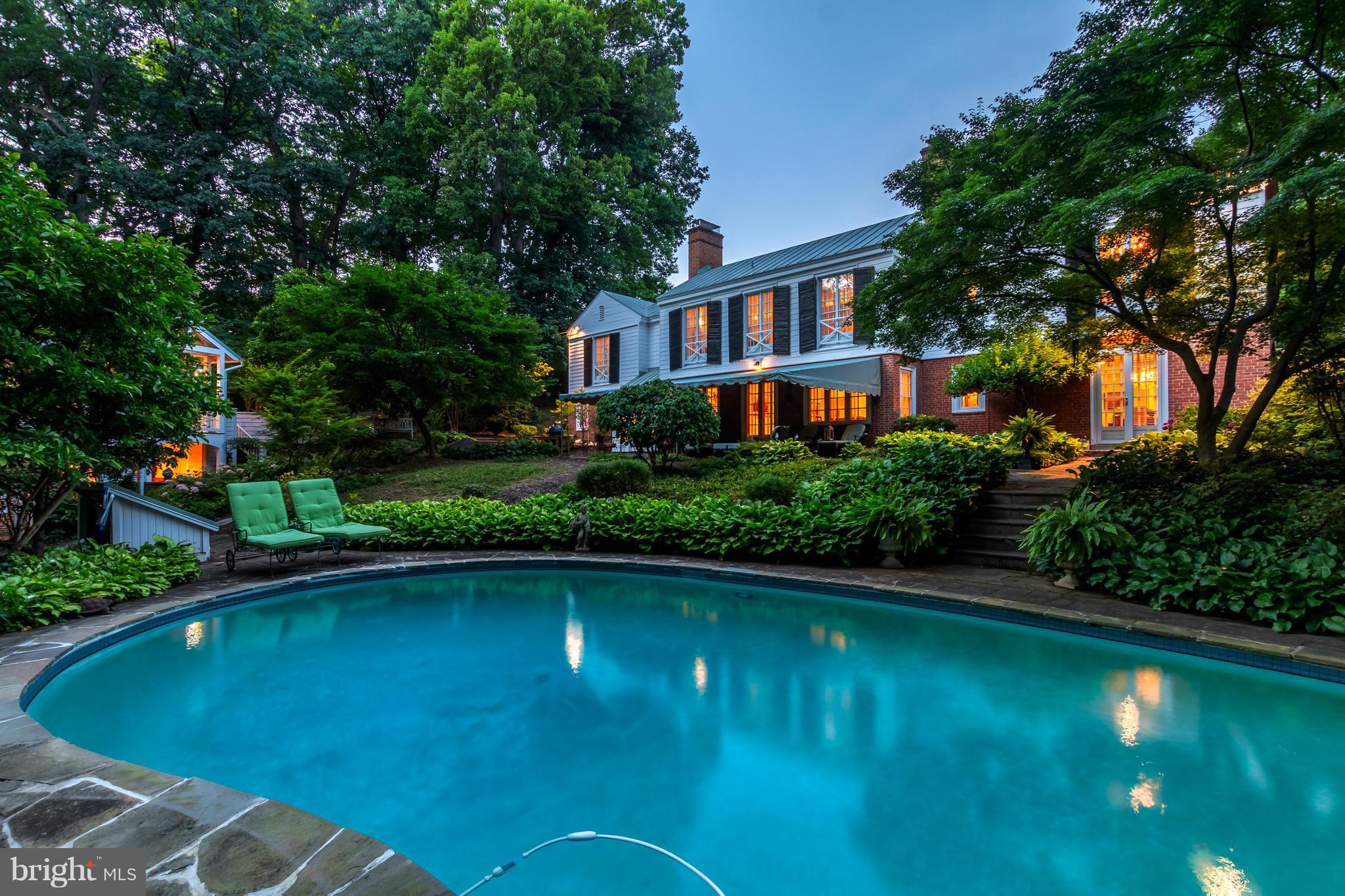 ROLAND PARK - Residential