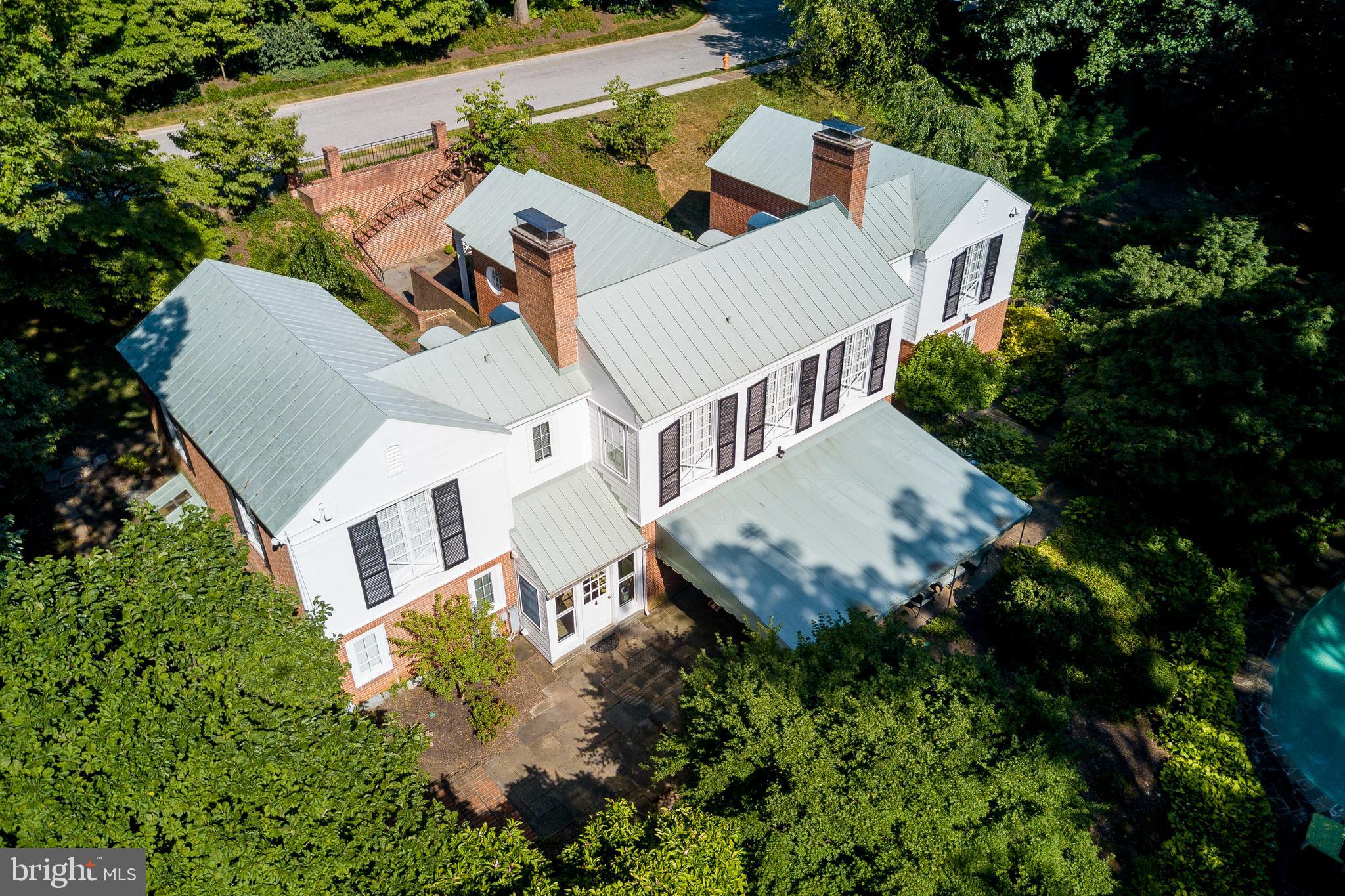 ROLAND PARK - Residential