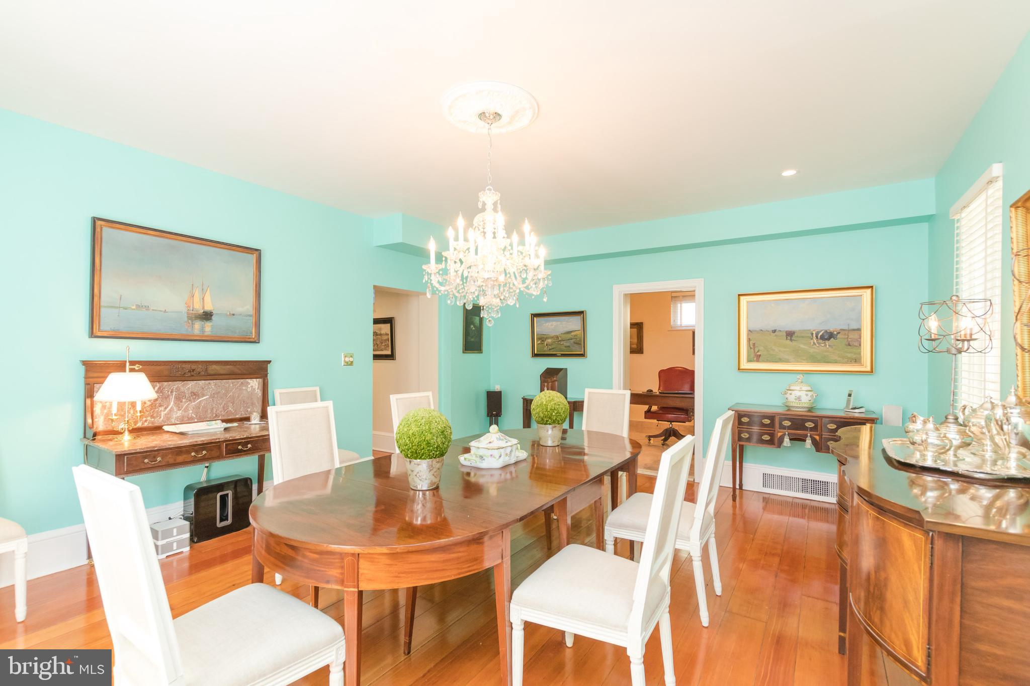 ROLAND PARK - Residential