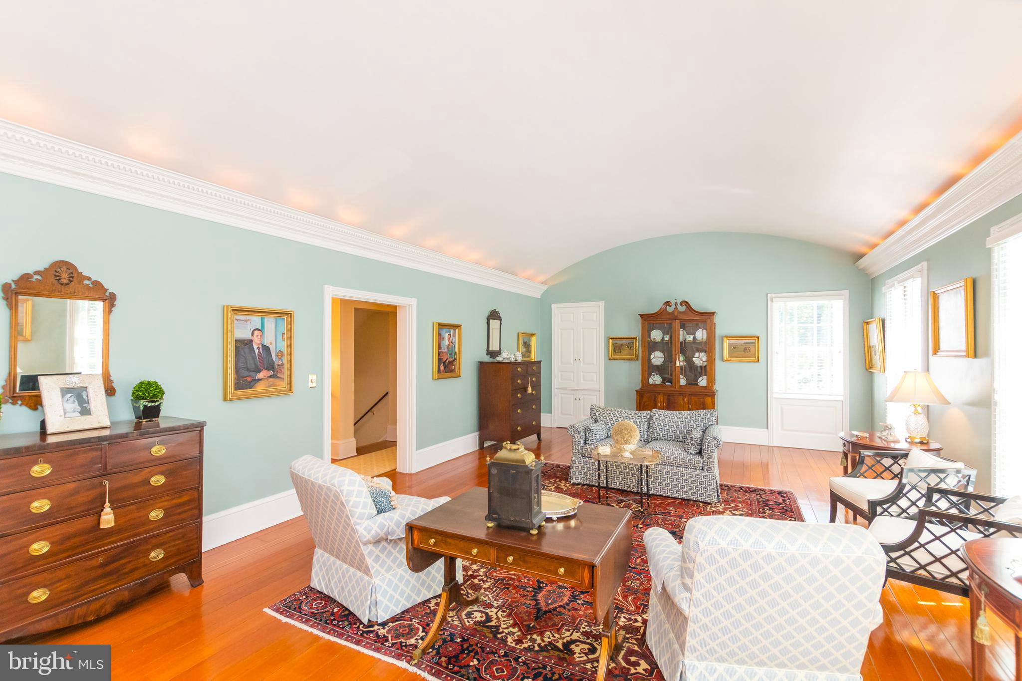 ROLAND PARK - Residential