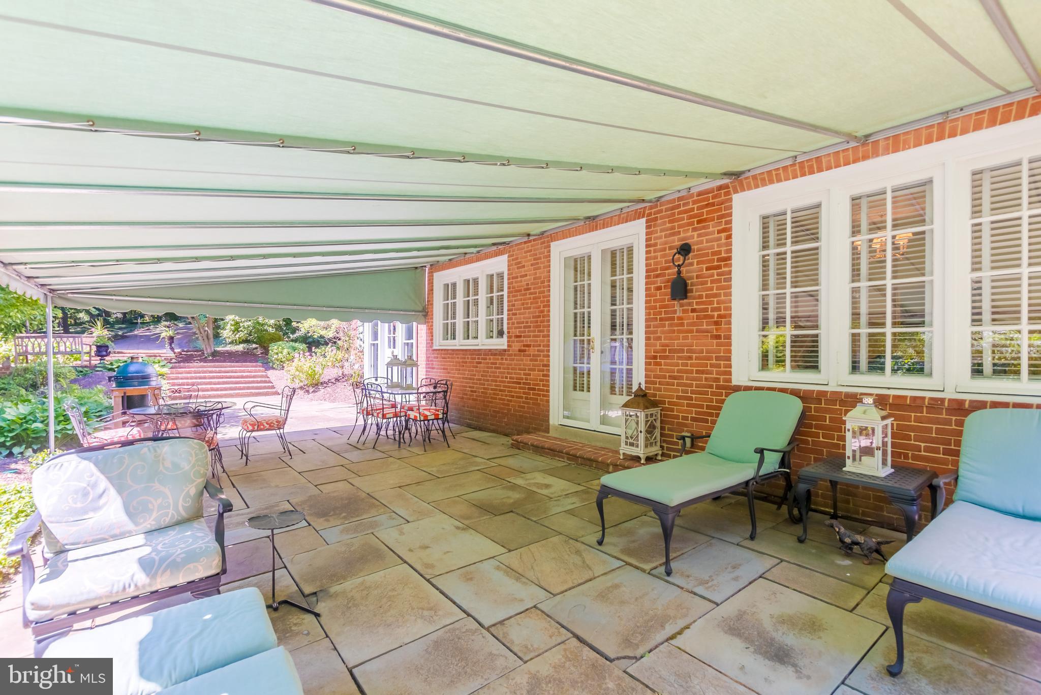 ROLAND PARK - Residential