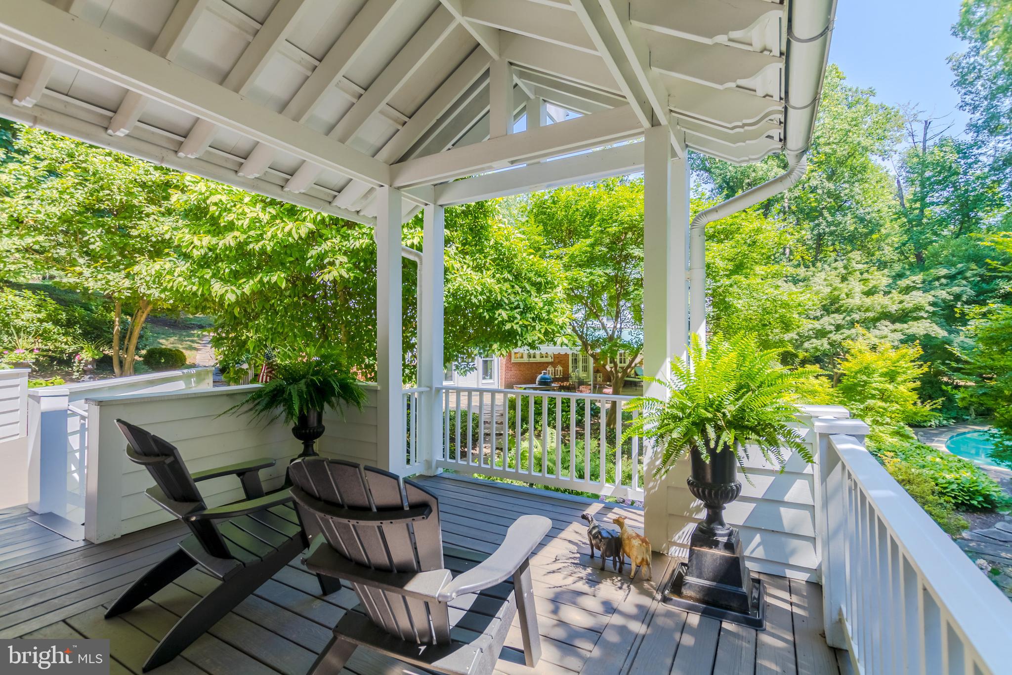 ROLAND PARK - Residential