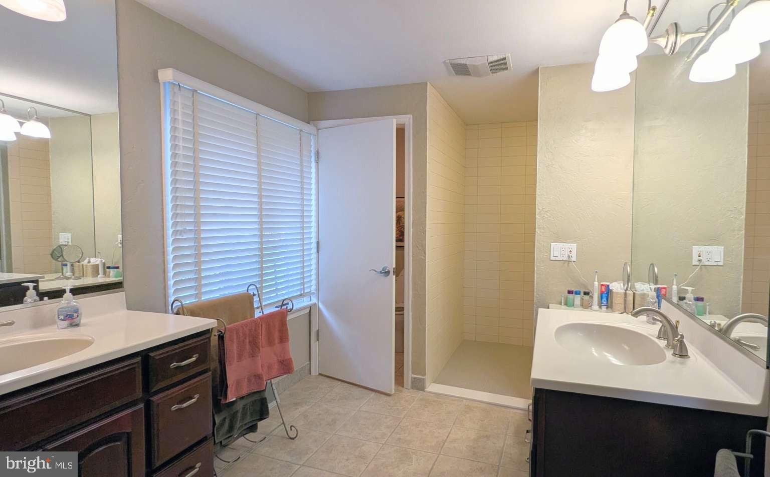 MEADOWCROFT - Residential