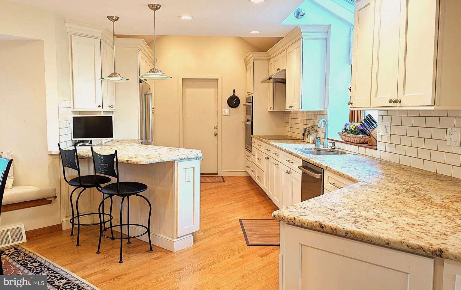 MEADOWCROFT - Residential