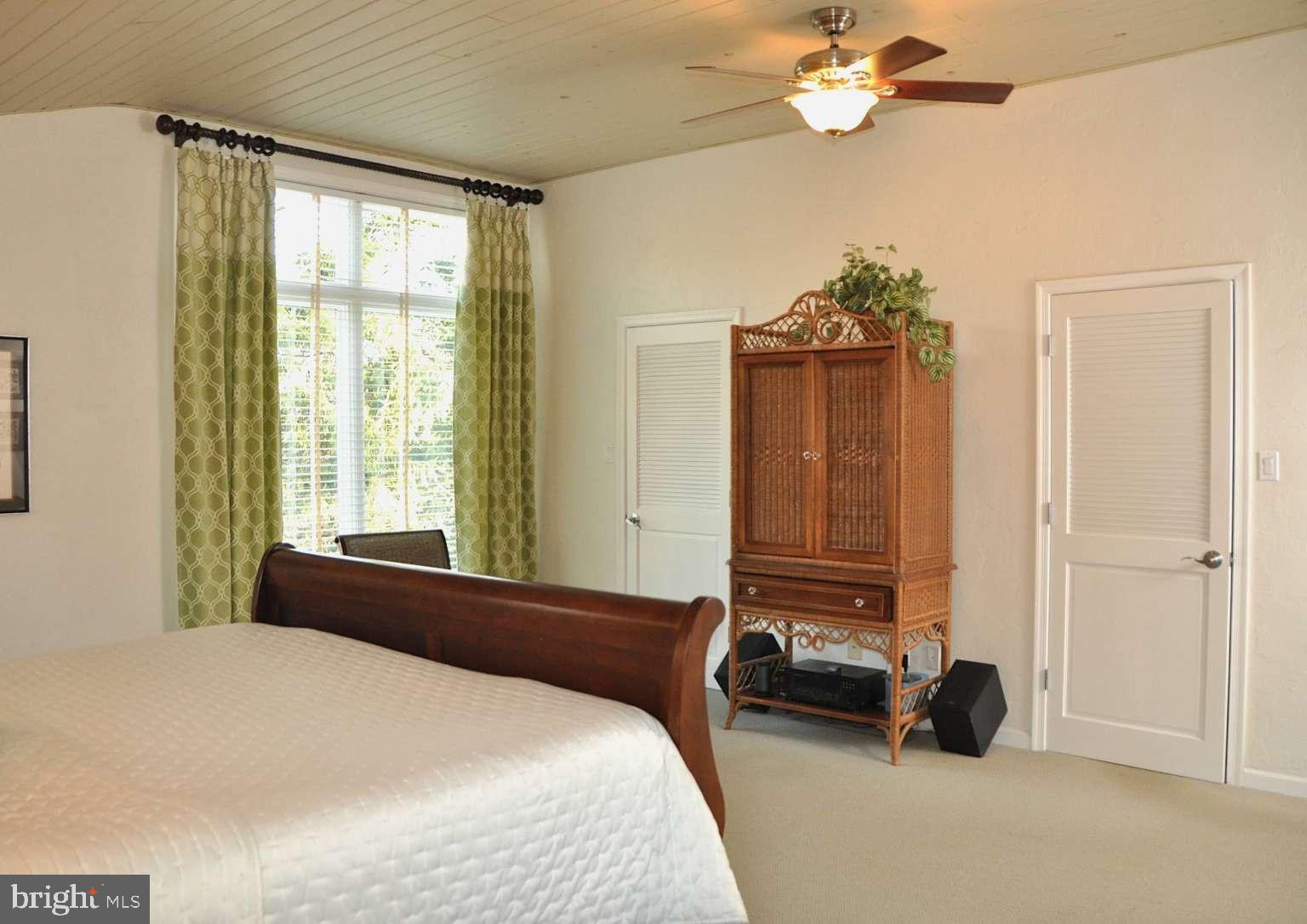 MEADOWCROFT - Residential