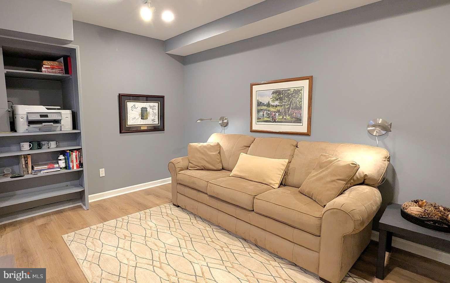 MEADOWCROFT - Residential