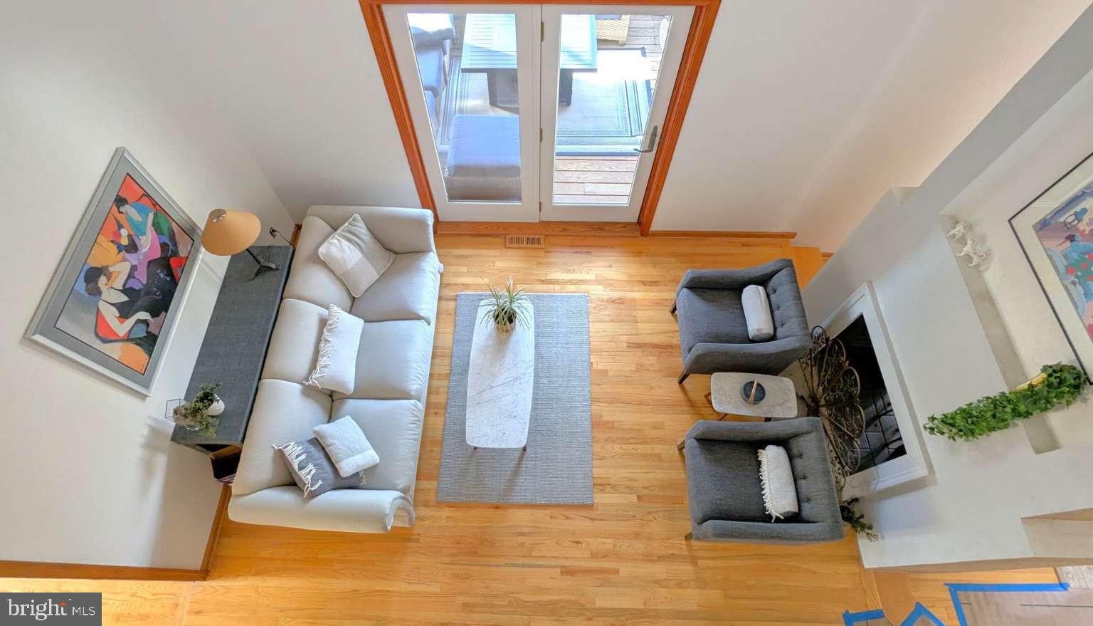 MEADOWCROFT - Residential