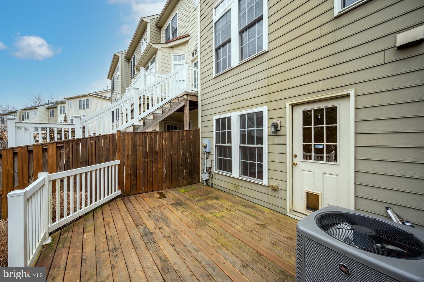 PRESERVE AT SMITH RUN - Residential Lease