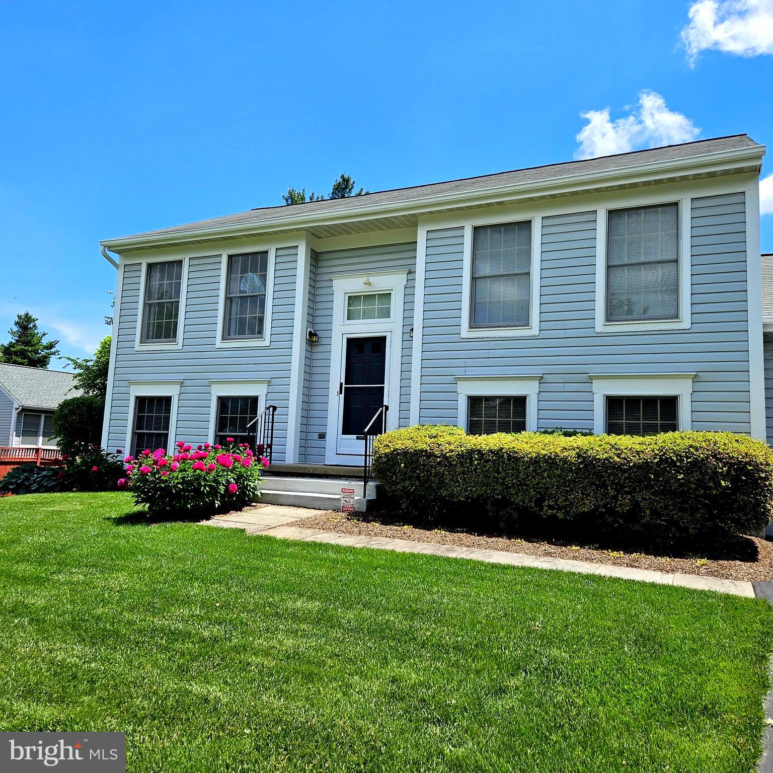 20911 SHAKESPEARE DRIVE