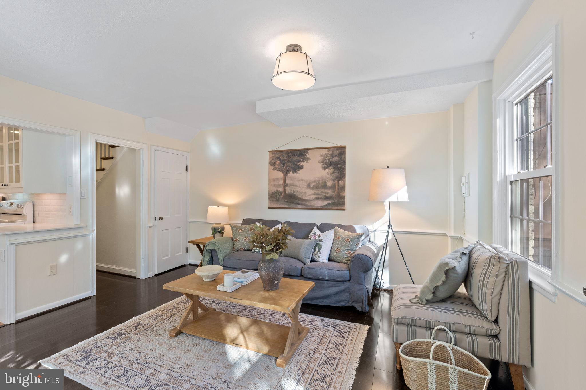 VIRGINIA VILLAGE - Residential