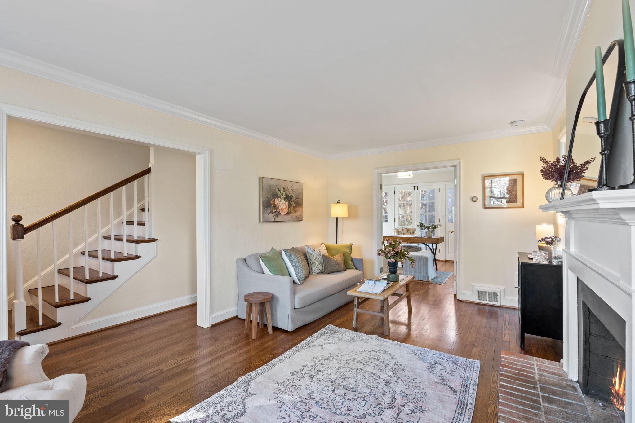 VIRGINIA VILLAGE - Residential